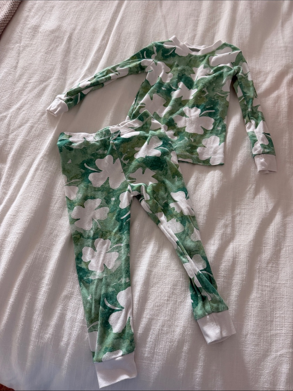 Burt's Bees Green and White Shamrock Kids Pajama Set